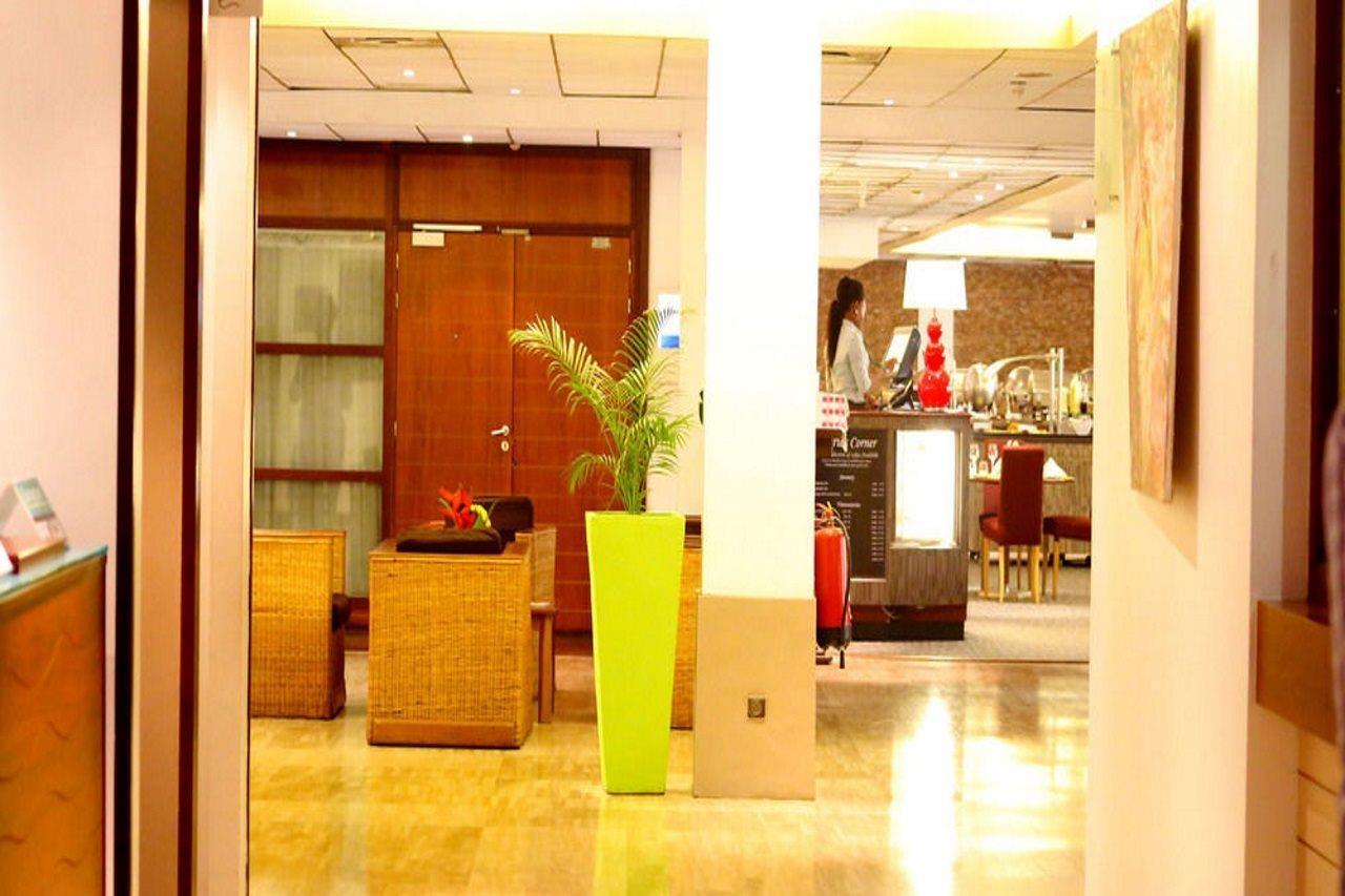 Accra City Hotel Dış mekan fotoğraf